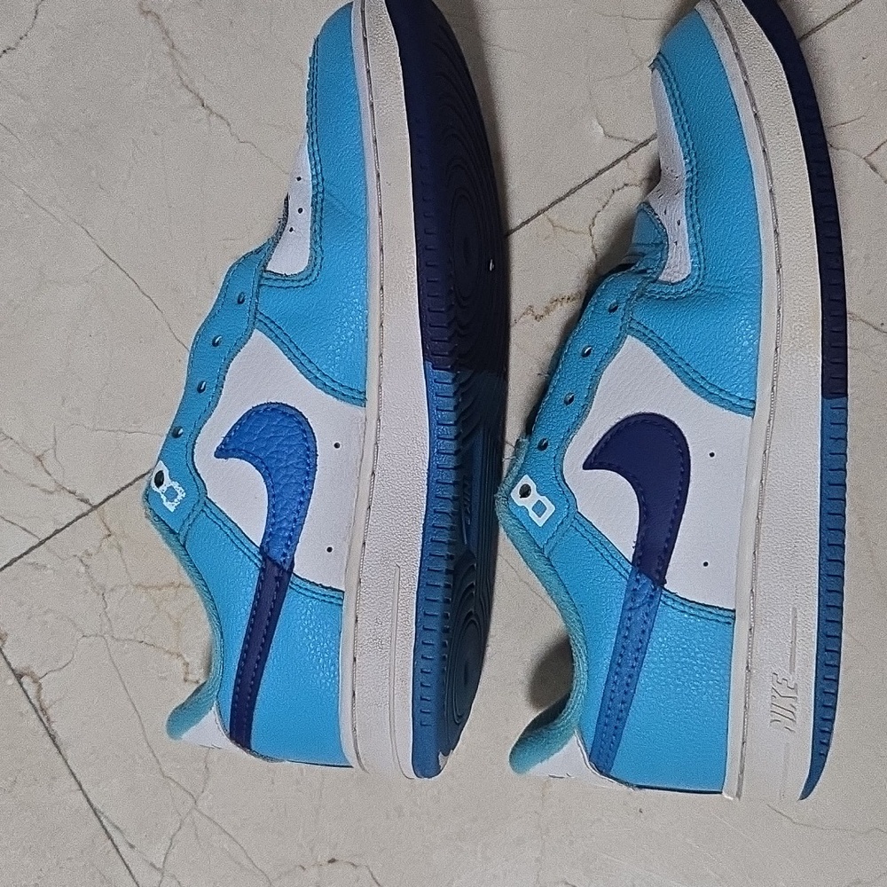 Nike big kids air force I lv8 casual size 3y royal/deep blue.